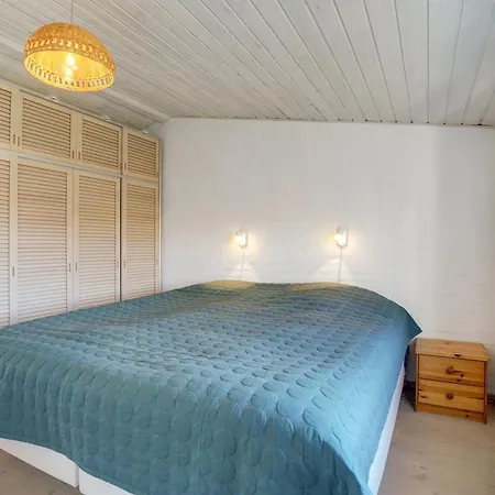 Pauli - 75m From The Sea By Interhome *